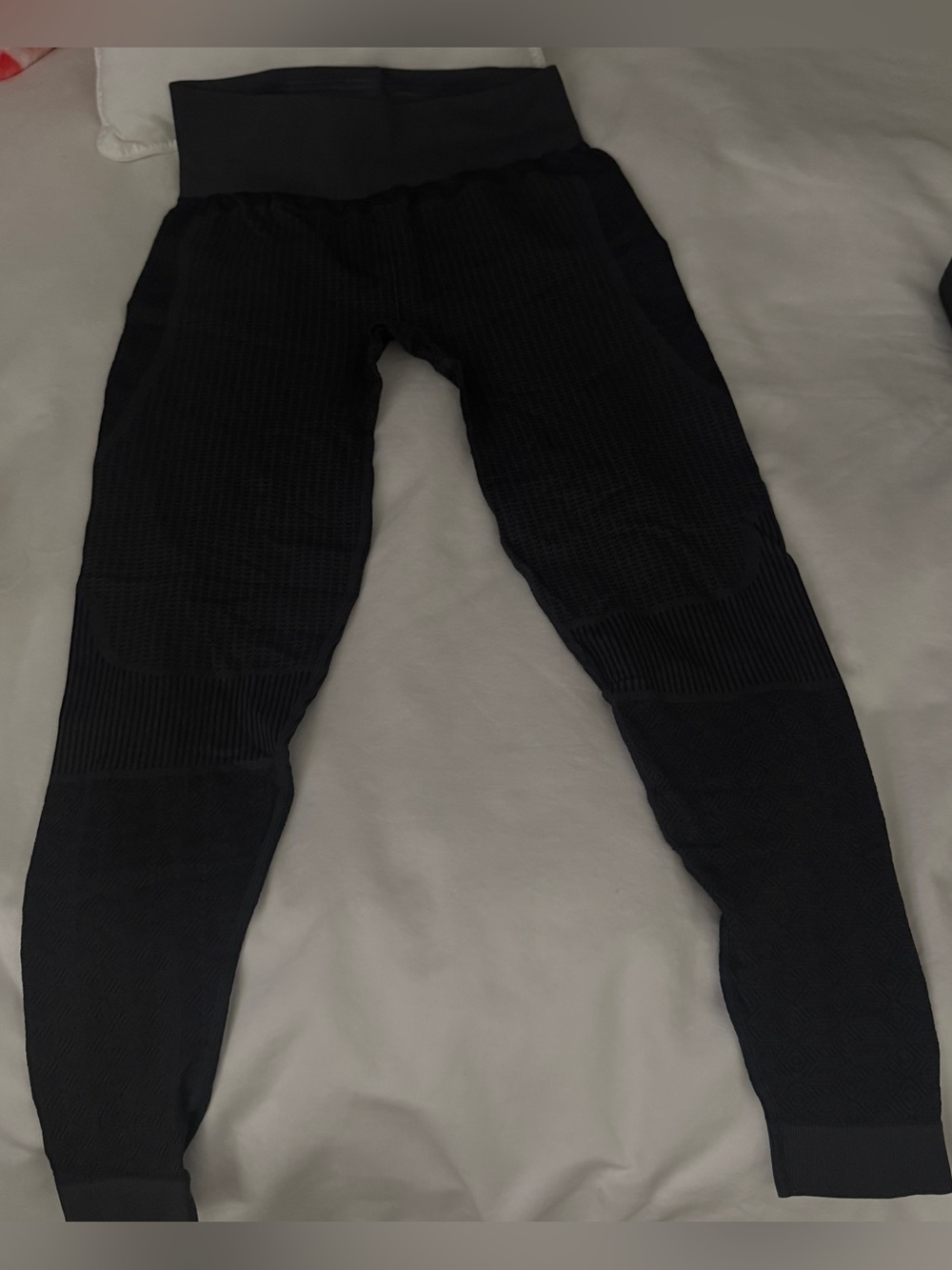 Black High-Waist Seamless Leggings - Women's Pants & Jumpsuits